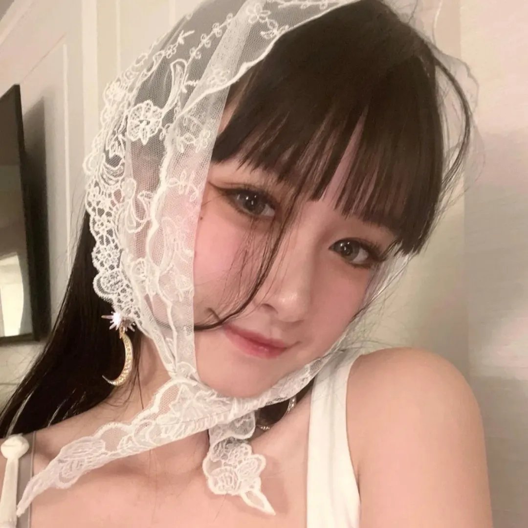 红色谜团